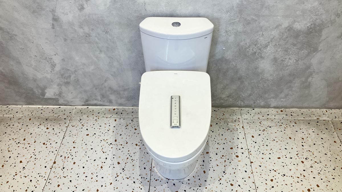 Bồn cầu TOTO CS838CDW12 2 khối nắp điện tử Washlet S7 TCF4911EZ giấu dây - 3