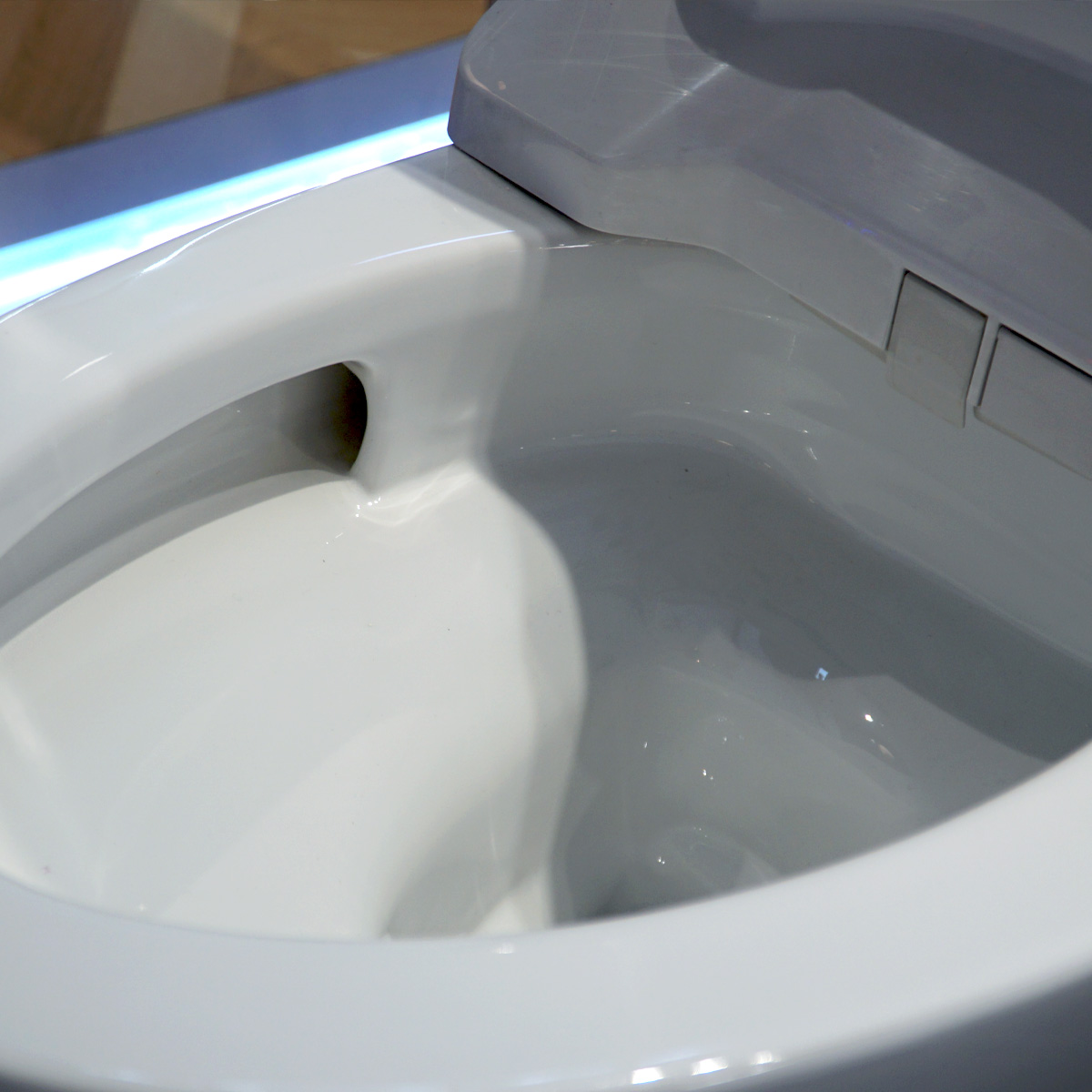 Bồn cầu nắp rửa điện tử TOTO 2 khối CS769DRW6 - 10