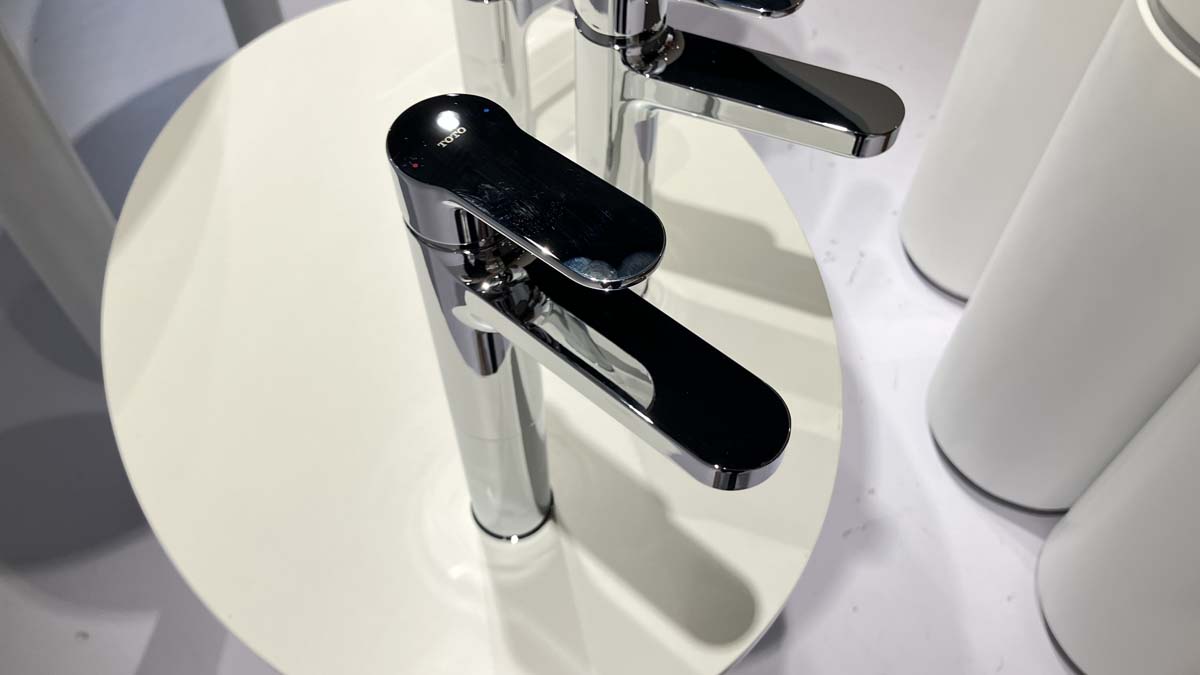 Vòi lavabo nóng lạnh TOTO TLS06305V - 4
