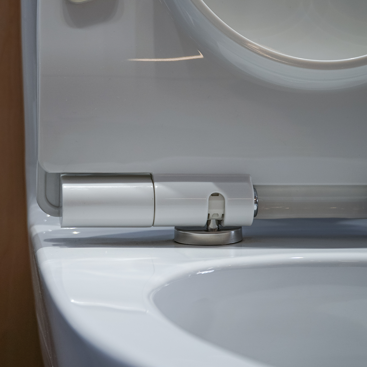 Bồn cầu 1 khối TOTO MS889DRT8 nắp đóng êm TC600VS - 18