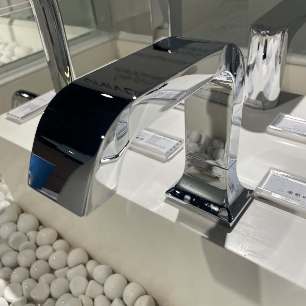 Vòi lavabo cảm ứng TOTO TLE21006A - 2