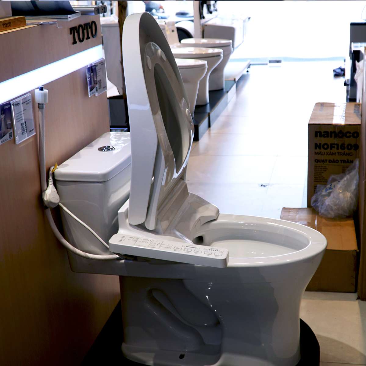 Bồn cầu TOTO MS855DW16 1 khối nắp điện tử Washlet C2 TCF23410AAA - 11