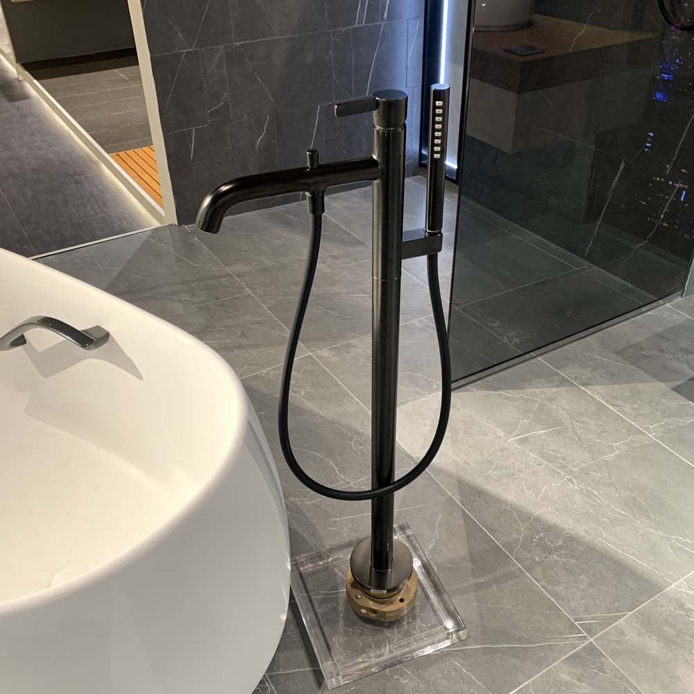 Vòi xả bồn tắm TOTO TBG11306AA đặt sàn nóng lạnh - 3