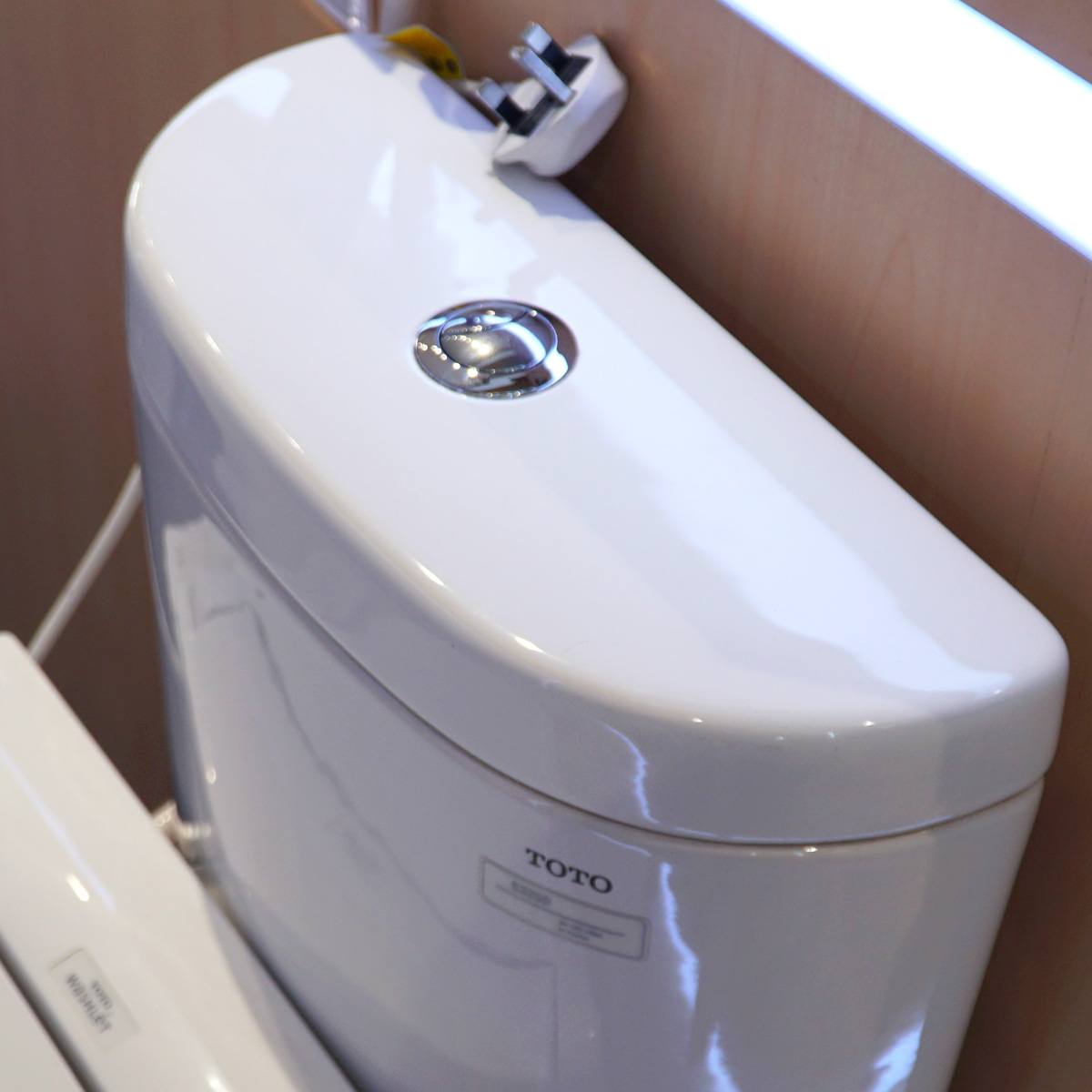 Bồn cầu TOTO CS325DRW16 2 khối nắp điện tử Washlet C2 TCF23410AAA - 5