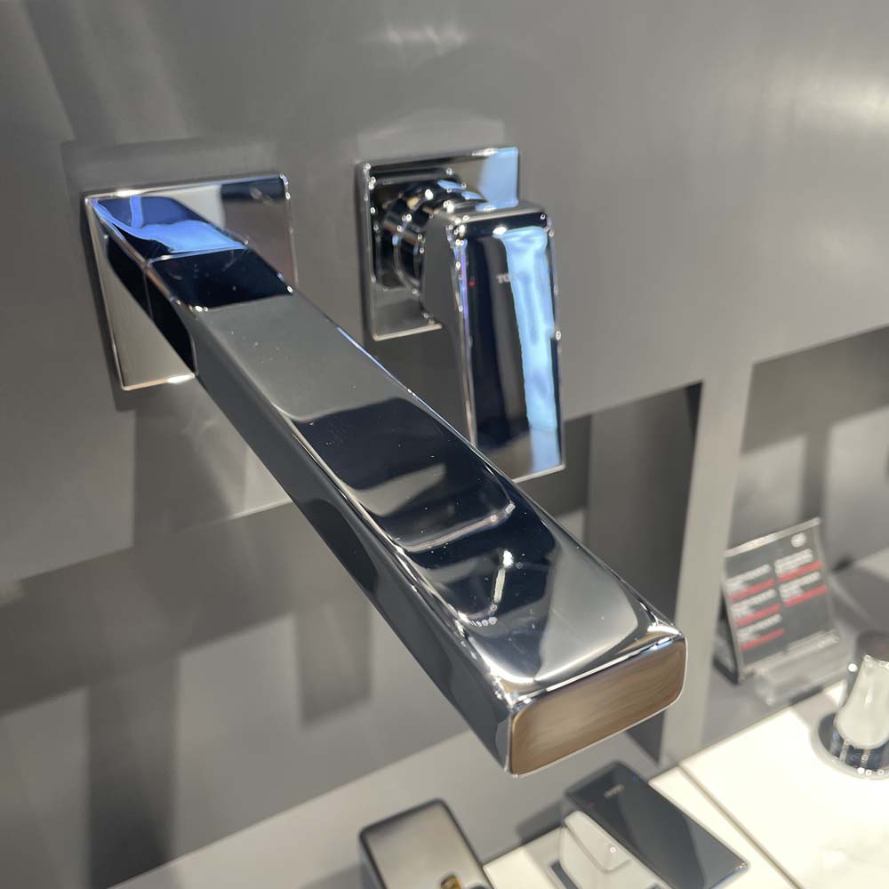 Vòi lavabo nóng lạnh gắn tường GB TOTO TLG10308BB (TLG10308B) - 10