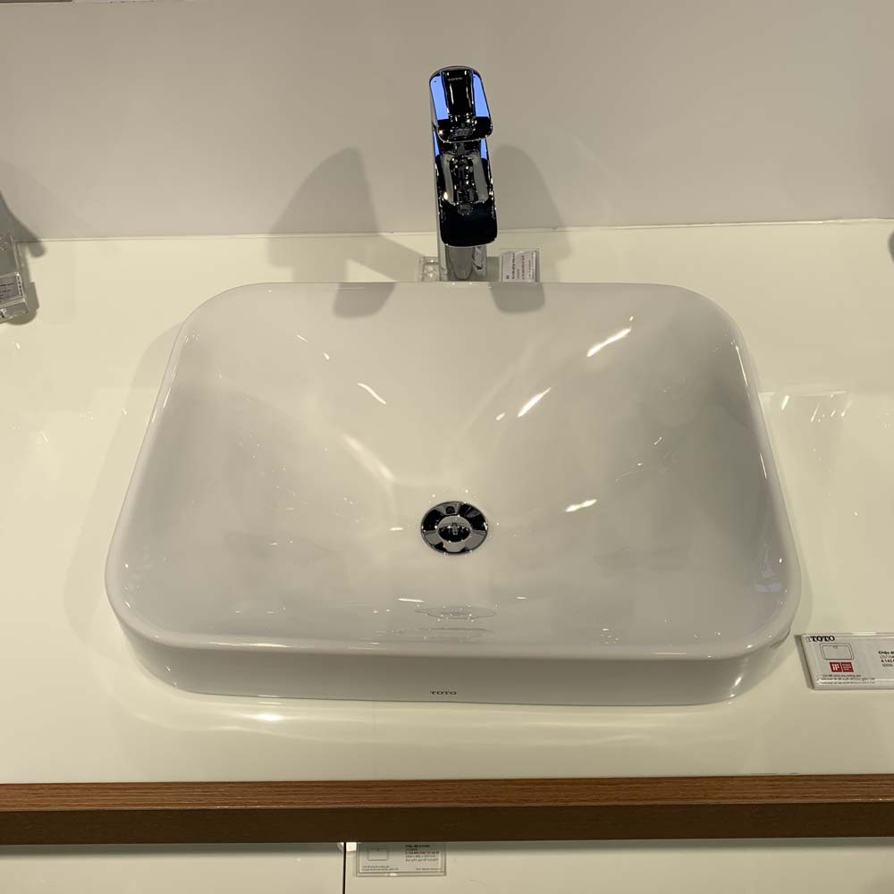 Chậu rửa lavabo đặt bàn TOTO LT5715 - 9