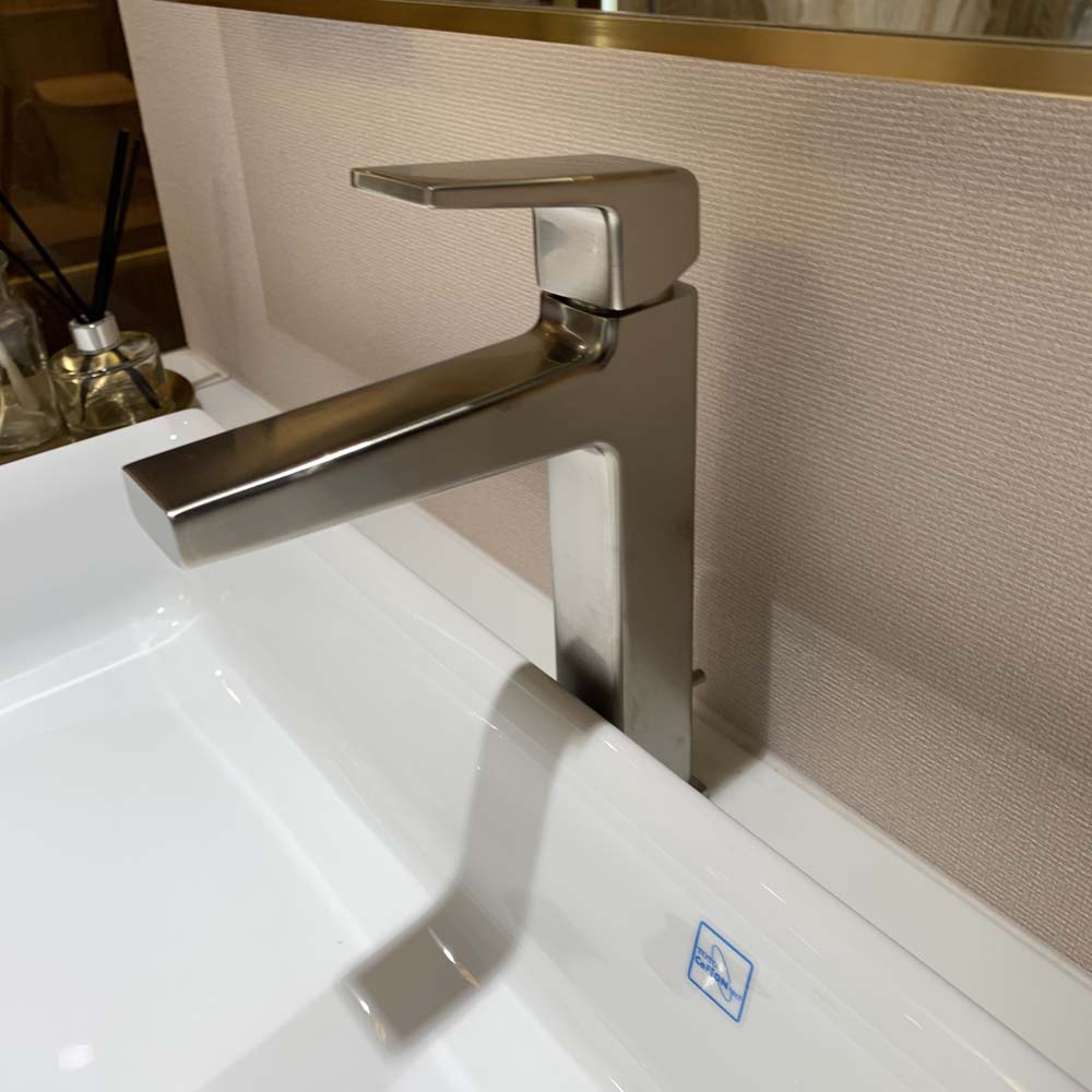 Vòi lavabo nóng lạnh GB TOTO TLG10303V - 16