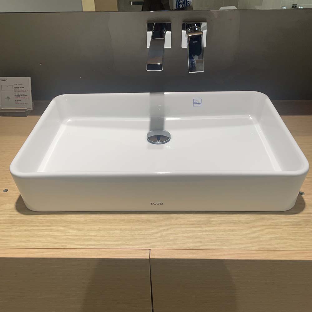 Chậu rửa lavabo đặt bàn TOTO LT952 - 9