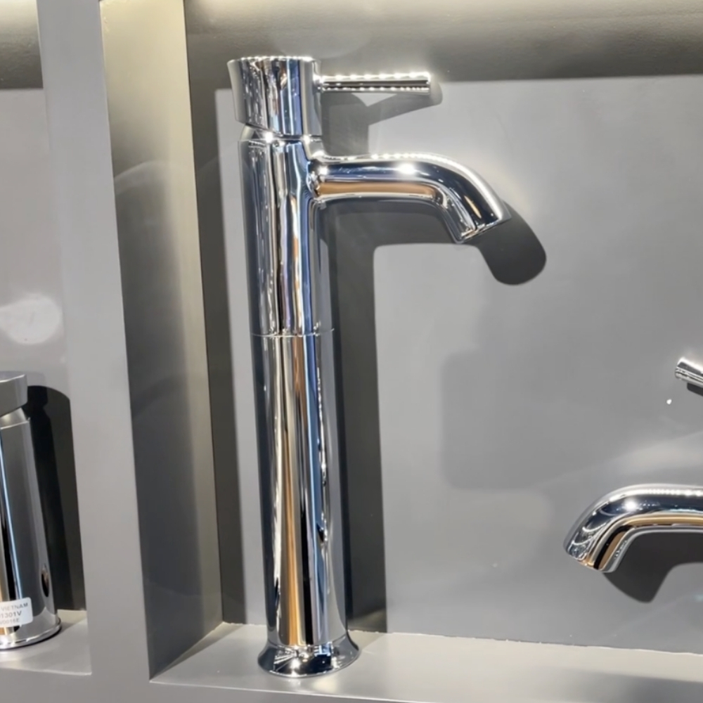 Vòi lavabo nóng lạnh LN TOTO TLS02305V - 3
