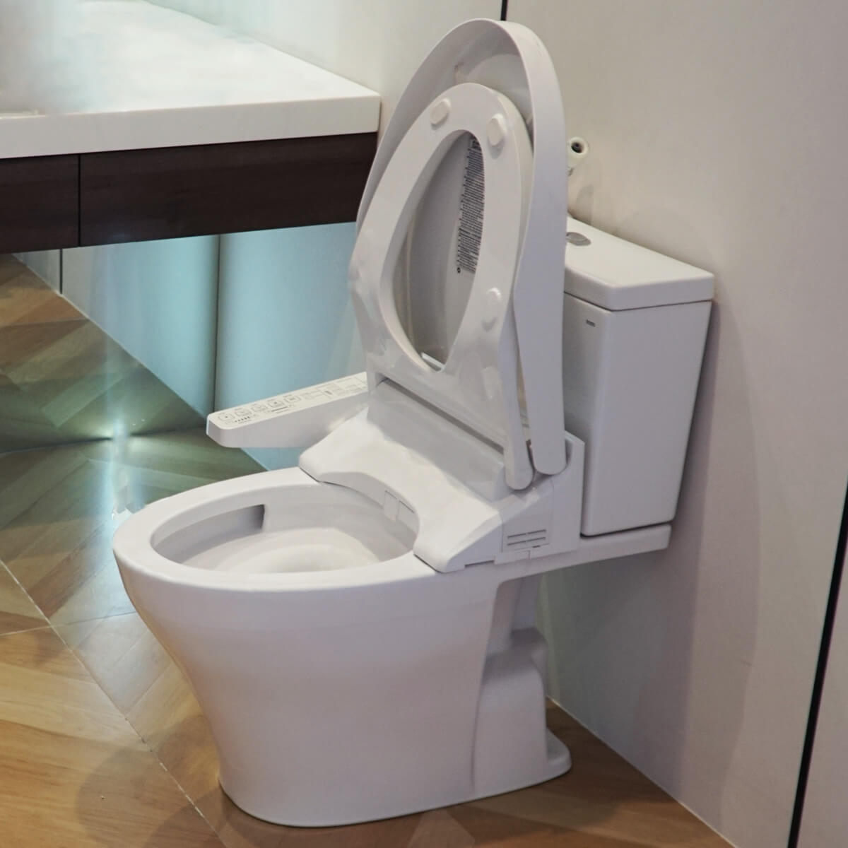 Bồn cầu TOTO CS326DW16 2 khối nắp điện tử Washlet C2 TCF23410AAA - 7