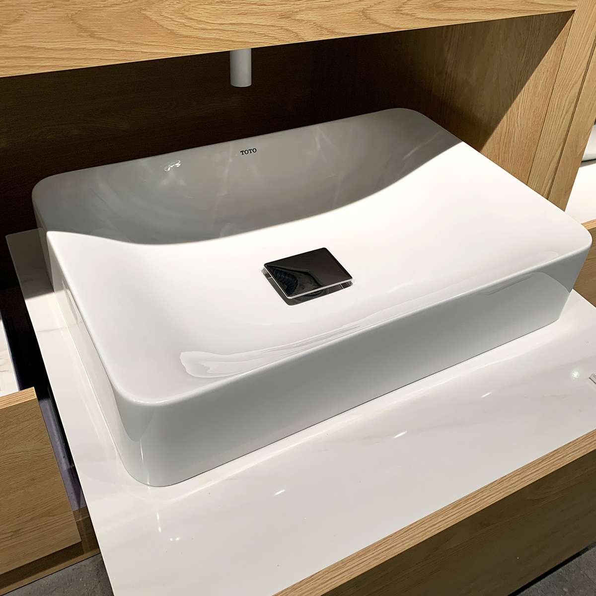 Chậu lavabo đặt bàn Galalato TOTO PJS03WE#GW (PJS03WEGW) trắng bóng - 4