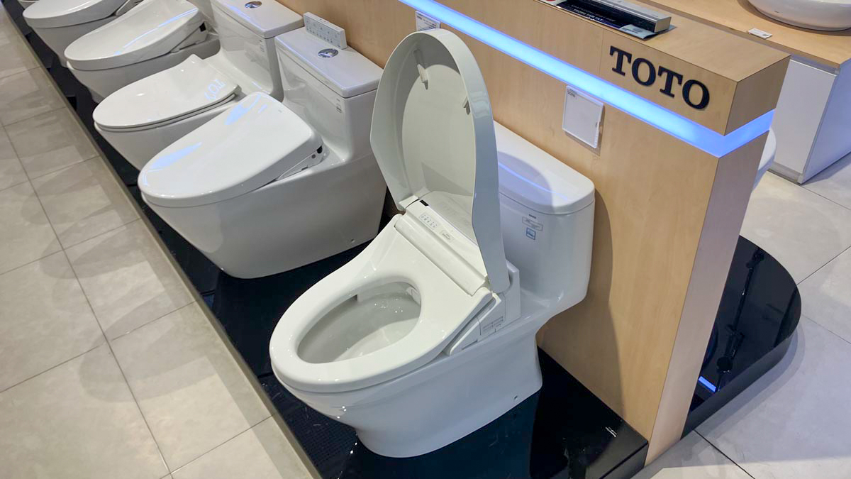 Bồn cầu TOTO MS887CRW15 1 khối nắp điện tử Washlet C5 TCF24460AAA giấu dây - 10