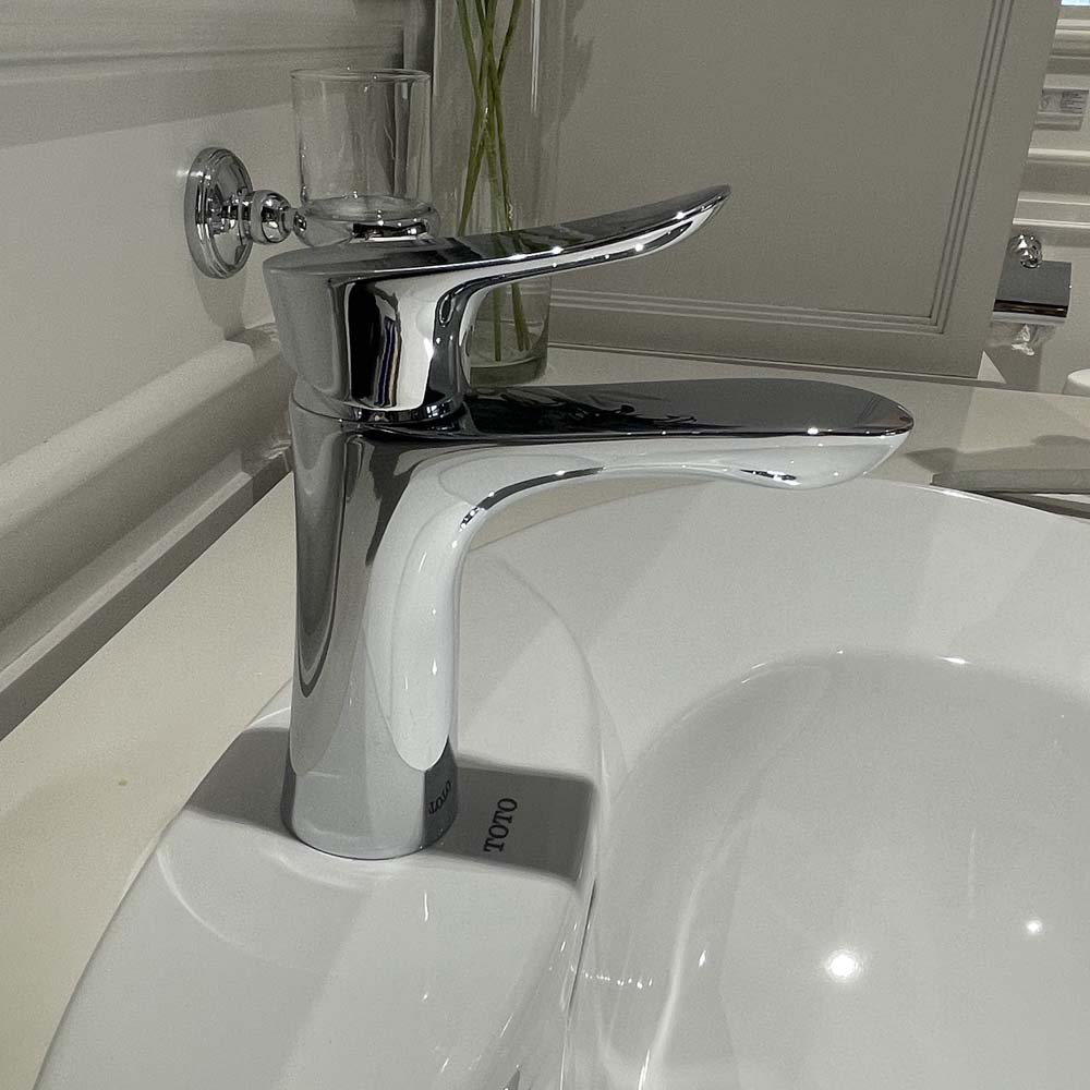 Vòi lavabo nóng lạnh GO TOTO TLG01301V