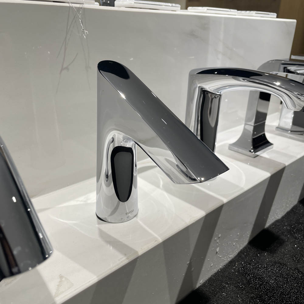 Vòi lavabo cảm ứng TOTO TLE27002A - 13