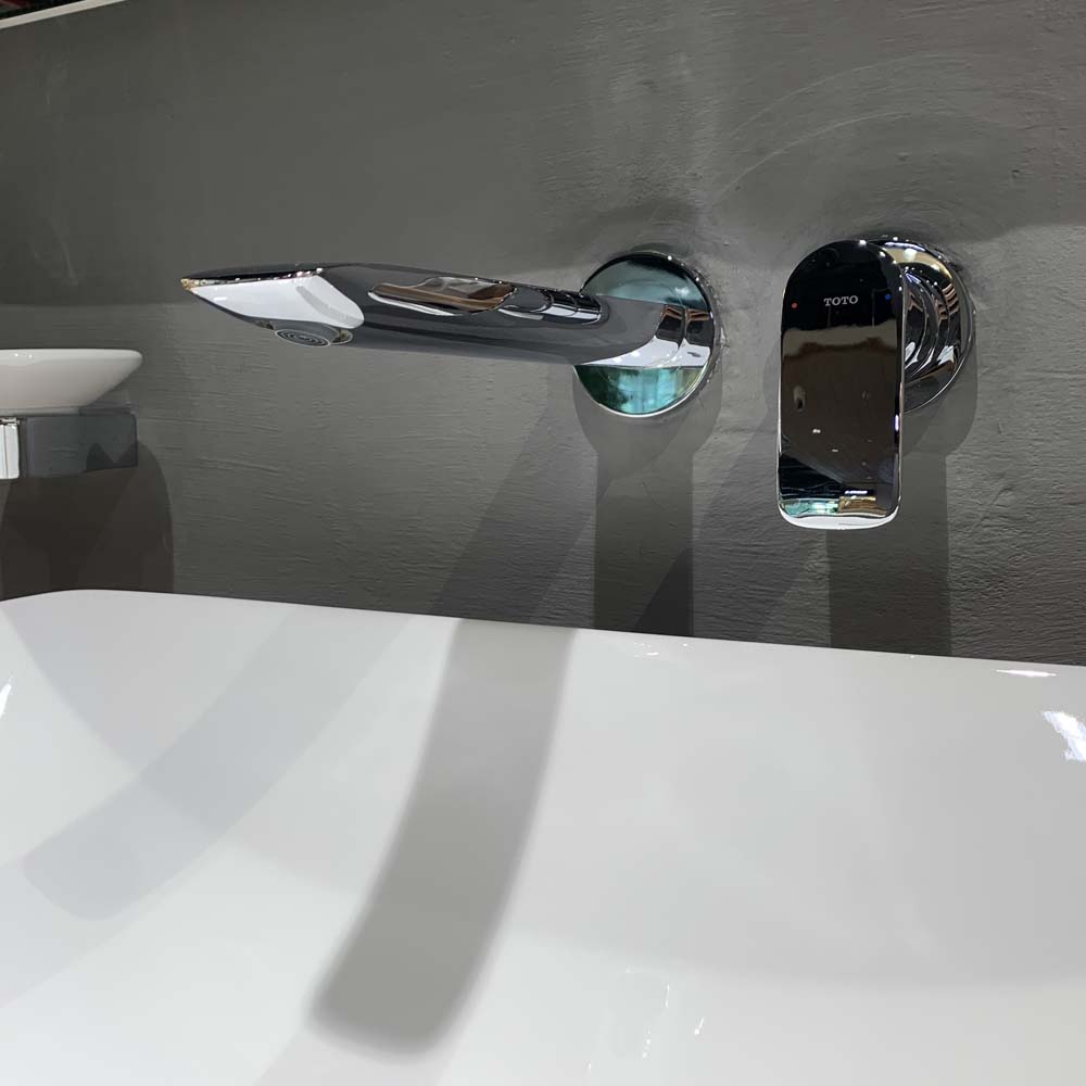 Vòi lavabo nóng lạnh gắn tường GA TOTO TLG04310BB - 7