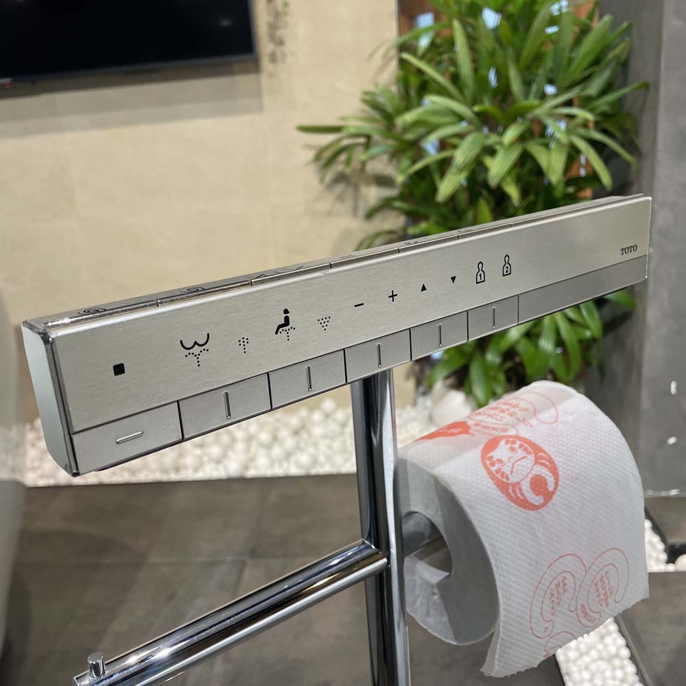 Bồn cầu thông minh Neorest NX I TOTO CS900VT T53P100VR bảng điều khiển màu bạc - 13