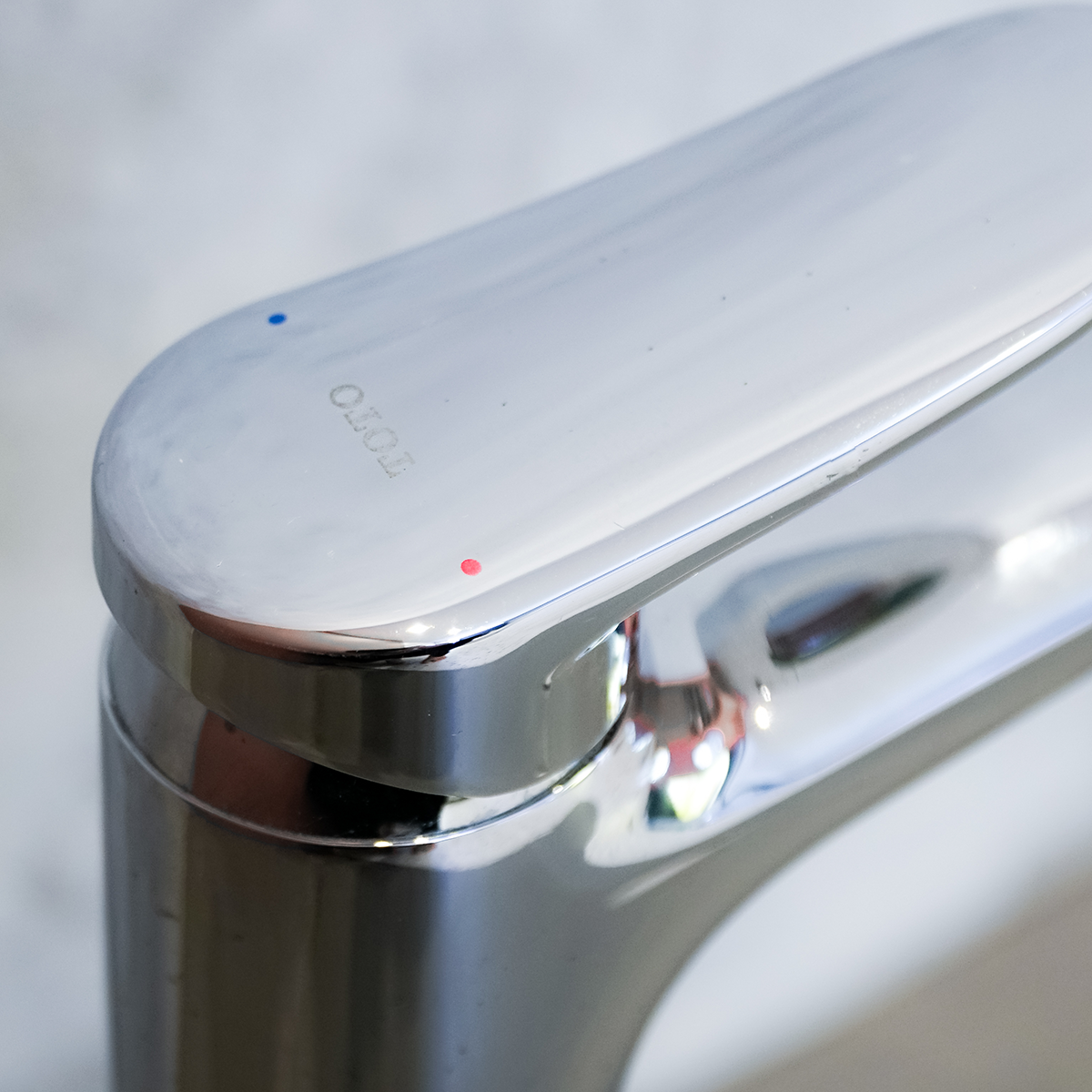 Vòi lavabo nóng lạnh LF TOTO TLS04306V - 5