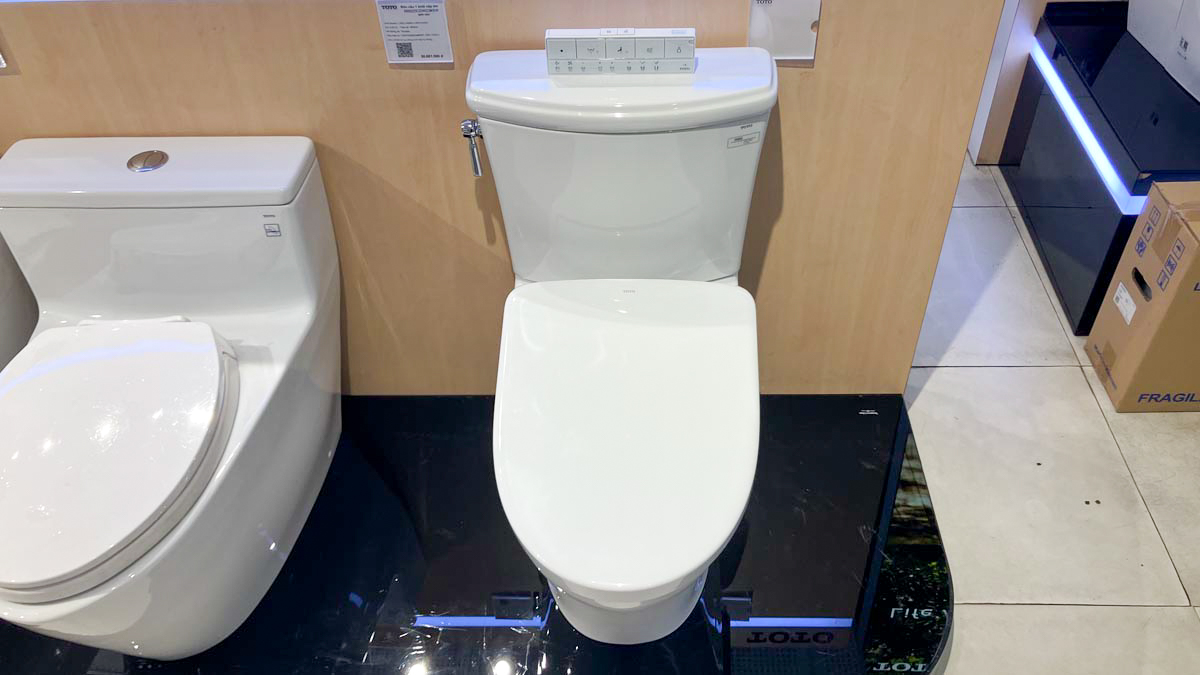 Bồn cầu TOTO CS986CGW23 2 khối nắp điện tử Washlet S7 TCF47360GAA giấu dây - 3