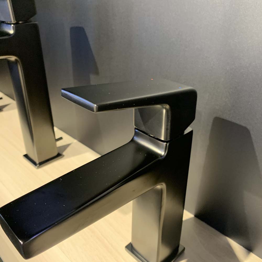 Vòi lavabo nóng lạnh GB TOTO TLG10301V - 9