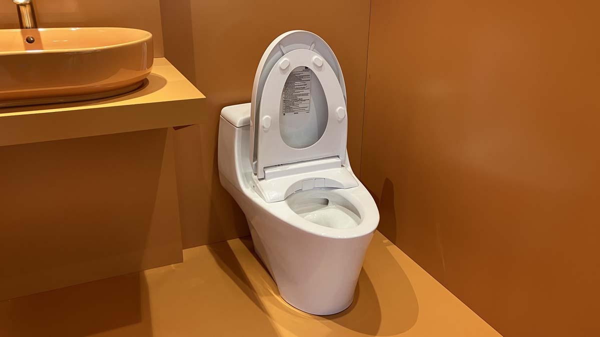Bồn cầu TOTO MS823CDRW23 1 khối nắp điện tử Washlet S7 TCF47360GAA giấu dây - 6