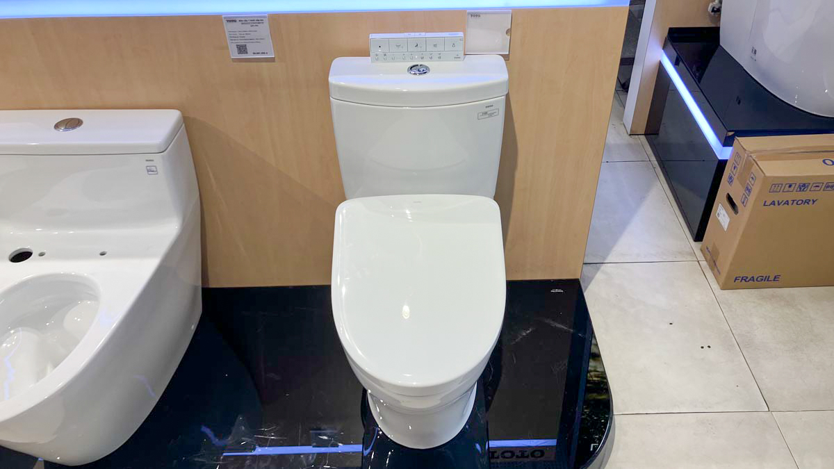 Bồn cầu TOTO CS769CDRW23 2 khối nắp điện tử Washlet S7 TCF47360GAA giấu dây - 3