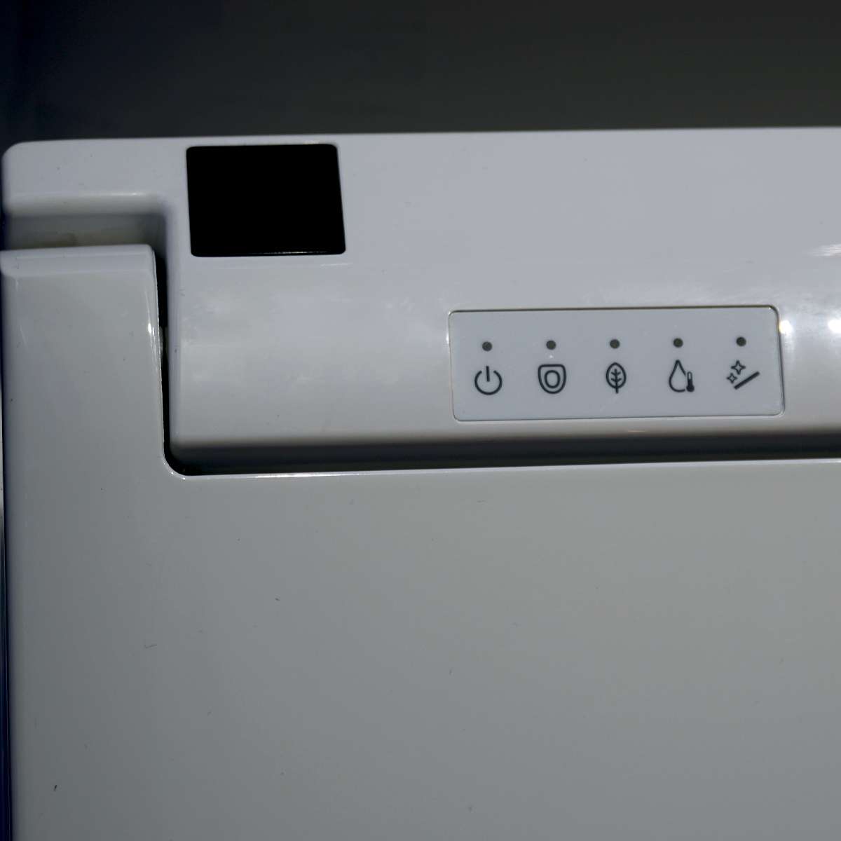 Bồn cầu TOTO MS625DW14 1 khối nắp điện tử Washlet C5 TCF24410AAA - 6