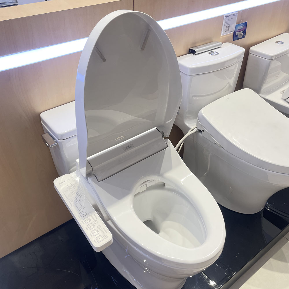 Nắp bồn cầu thông minh TOTO TCF23410AAA (W16) Washlet C2 - 4