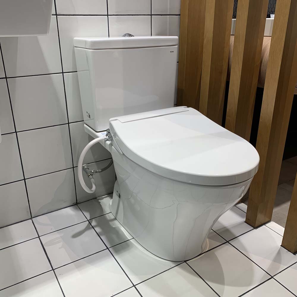 Bồn cầu TOTO CS326DE2 2 khối nắp rửa cơ TCW07S - 11