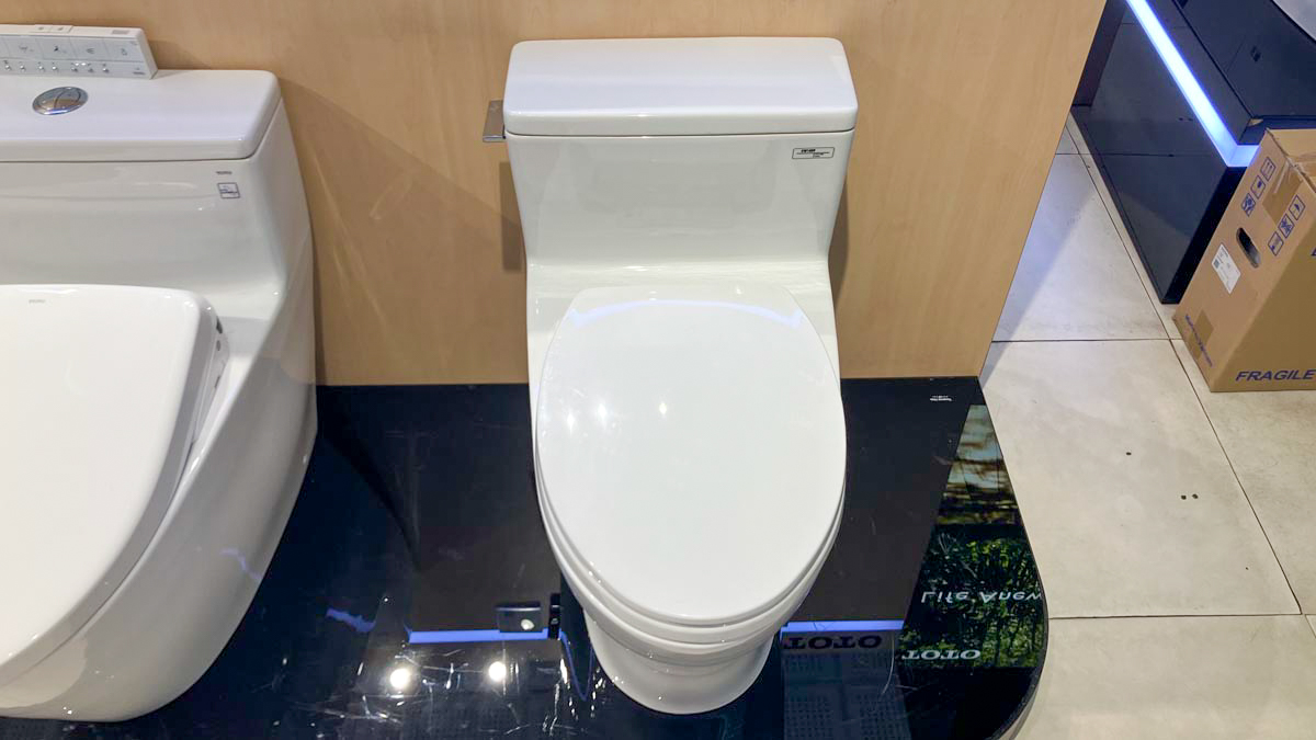 Bồn cầu 1 khối TOTO MS188VKT2 T53P100VR nắp đóng êm TC393VS - 6