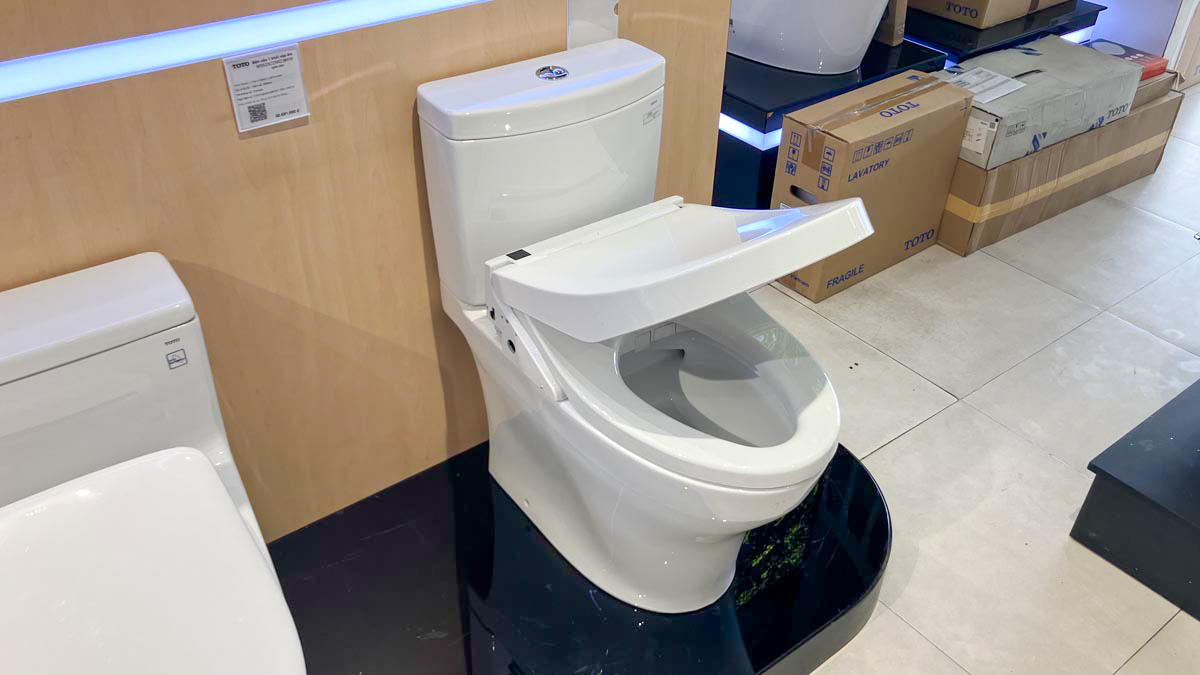 Bồn cầu TOTO CS769CDRW15 2 khối nắp điện tử Washlet C5 TCF24460AAA giấu dây - 10