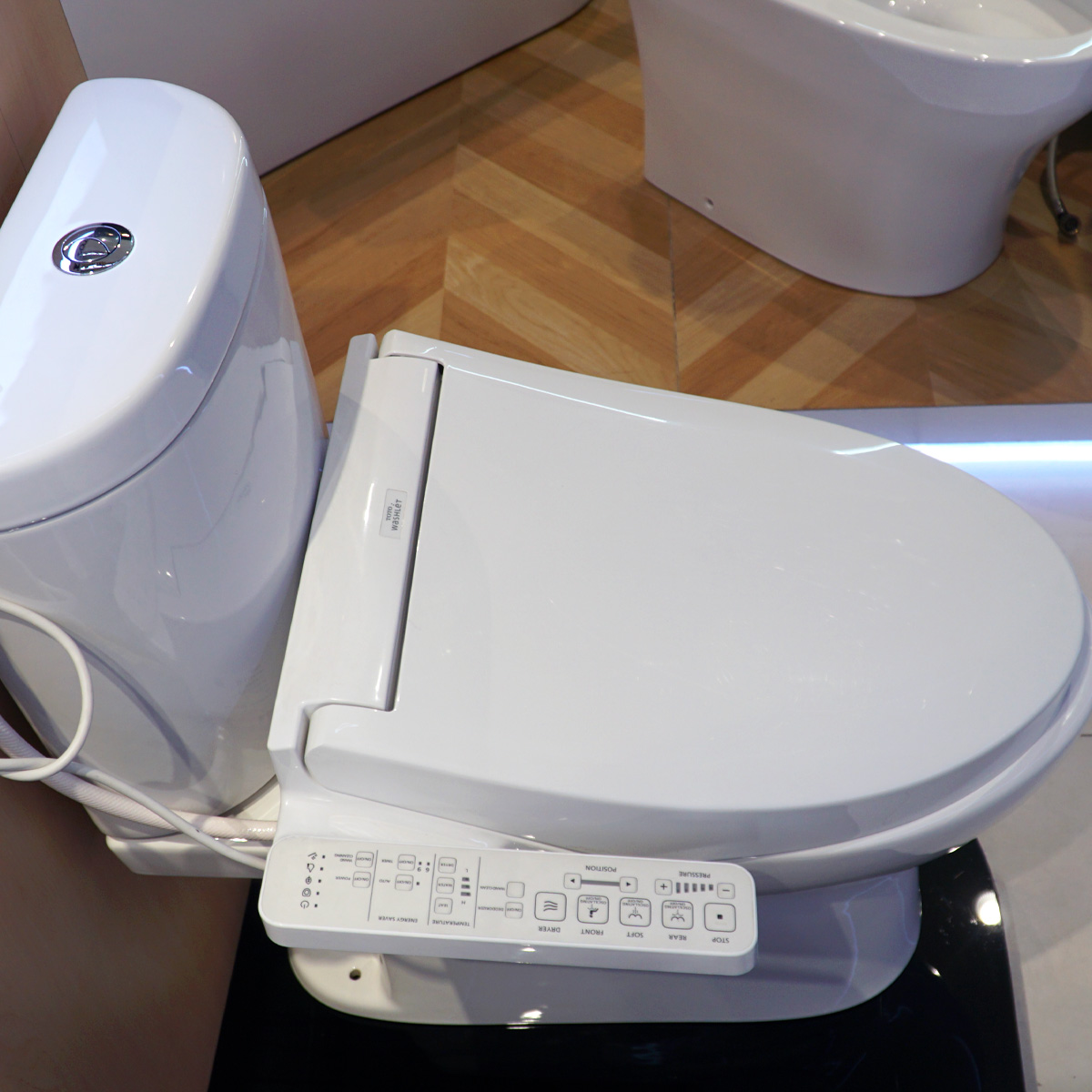 Bồn cầu TOTO CS325DRW16 2 khối nắp điện tử Washlet C2 TCF23410AAA - 3