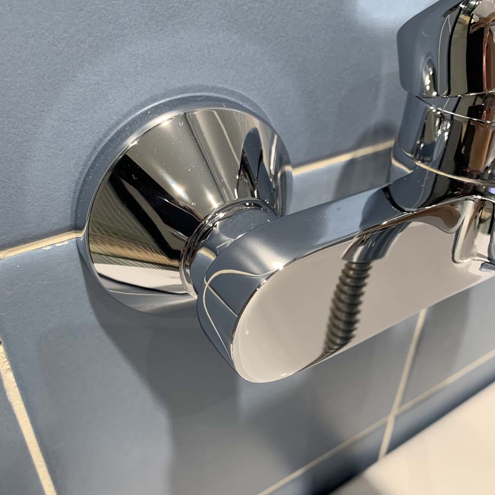 Củ sen tắm nóng lạnh Rei-S TOTO TTMR302V - 7
