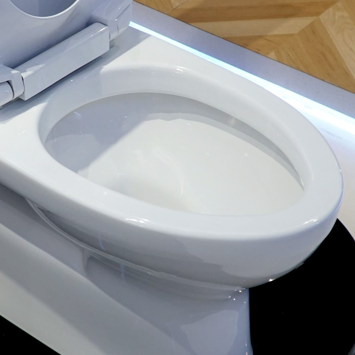 Bồn cầu 2 khối TOTO CS320DRT2 nắp đóng êm TC393VS - 7