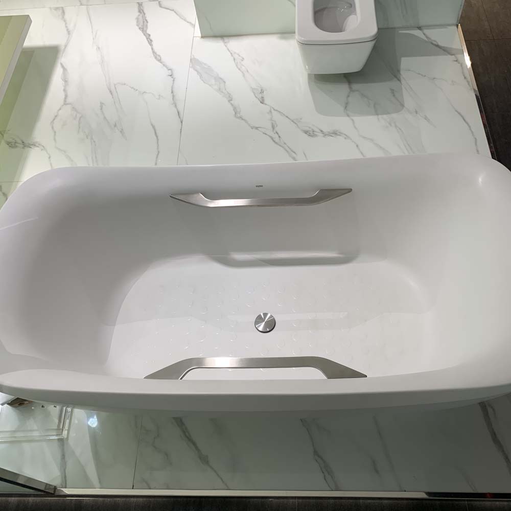 Bồn tắm đặt sàn TOTO PJY1734HPWEN#MW TVBF412 GALALATO 1m7 tay vịn gồm ống thải - 5