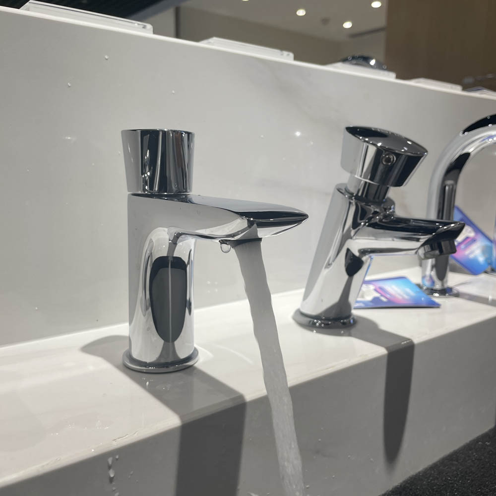 Vòi lavabo lạnh TOTO TLG04101B - 4