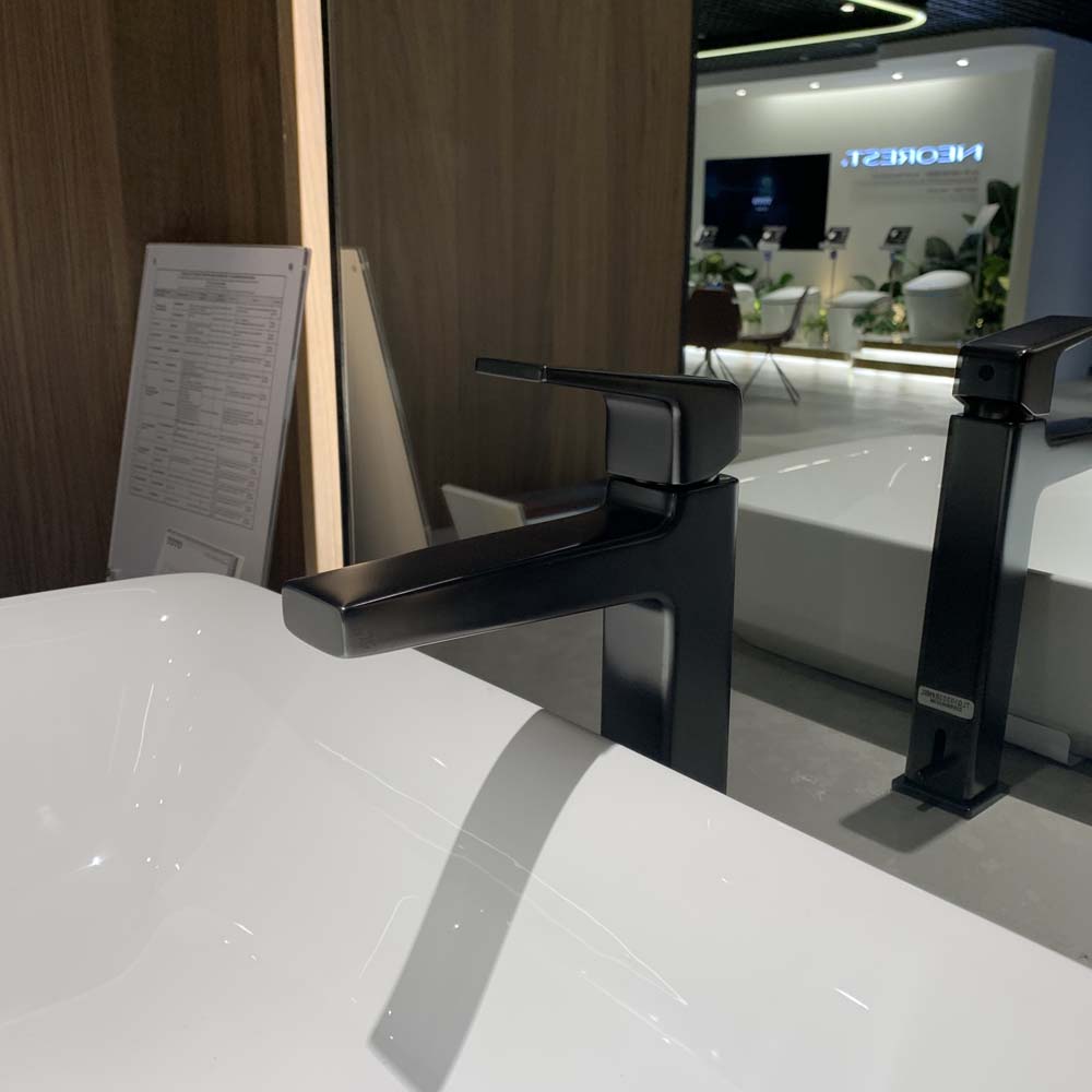 Vòi lavabo nóng lạnh GB TOTO TLG10303V - 26