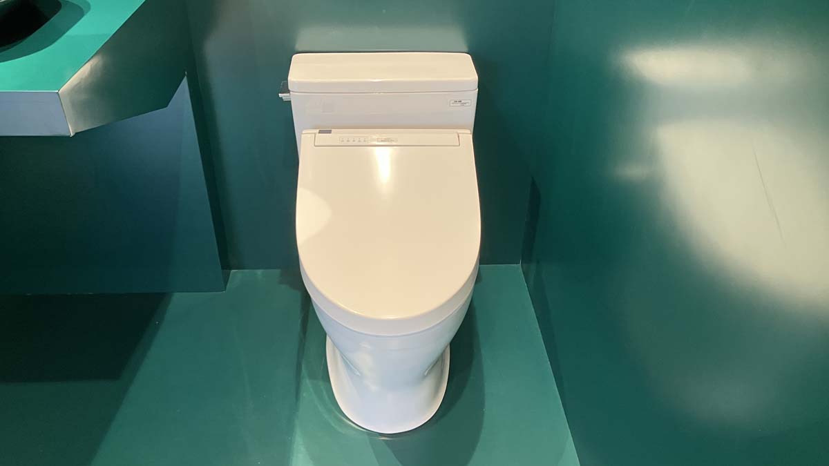 Bồn cầu TOTO MS188VKW14 T53P100VR 1 khối nắp điện tử Washlet C5 TCF24410AAA - 5