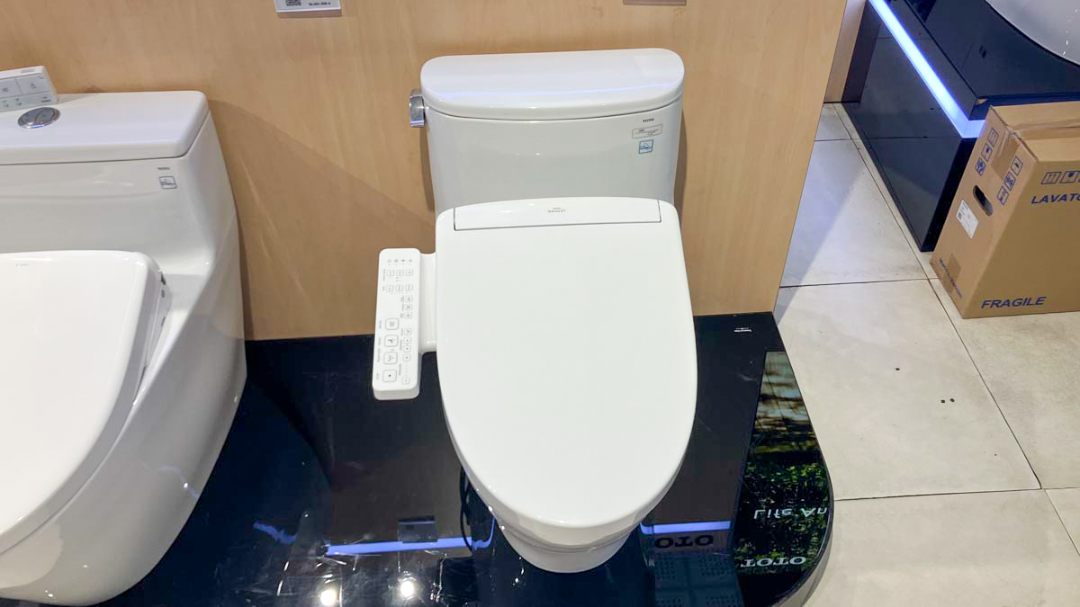 Bồn cầu TOTO MS887RW24 1 khối nắp điện tử Washlet S2 TCF33461GAA - 4