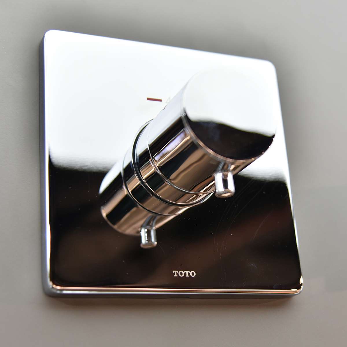 Van điều chỉnh nhiệt độ TOTO TBV02402B - 5