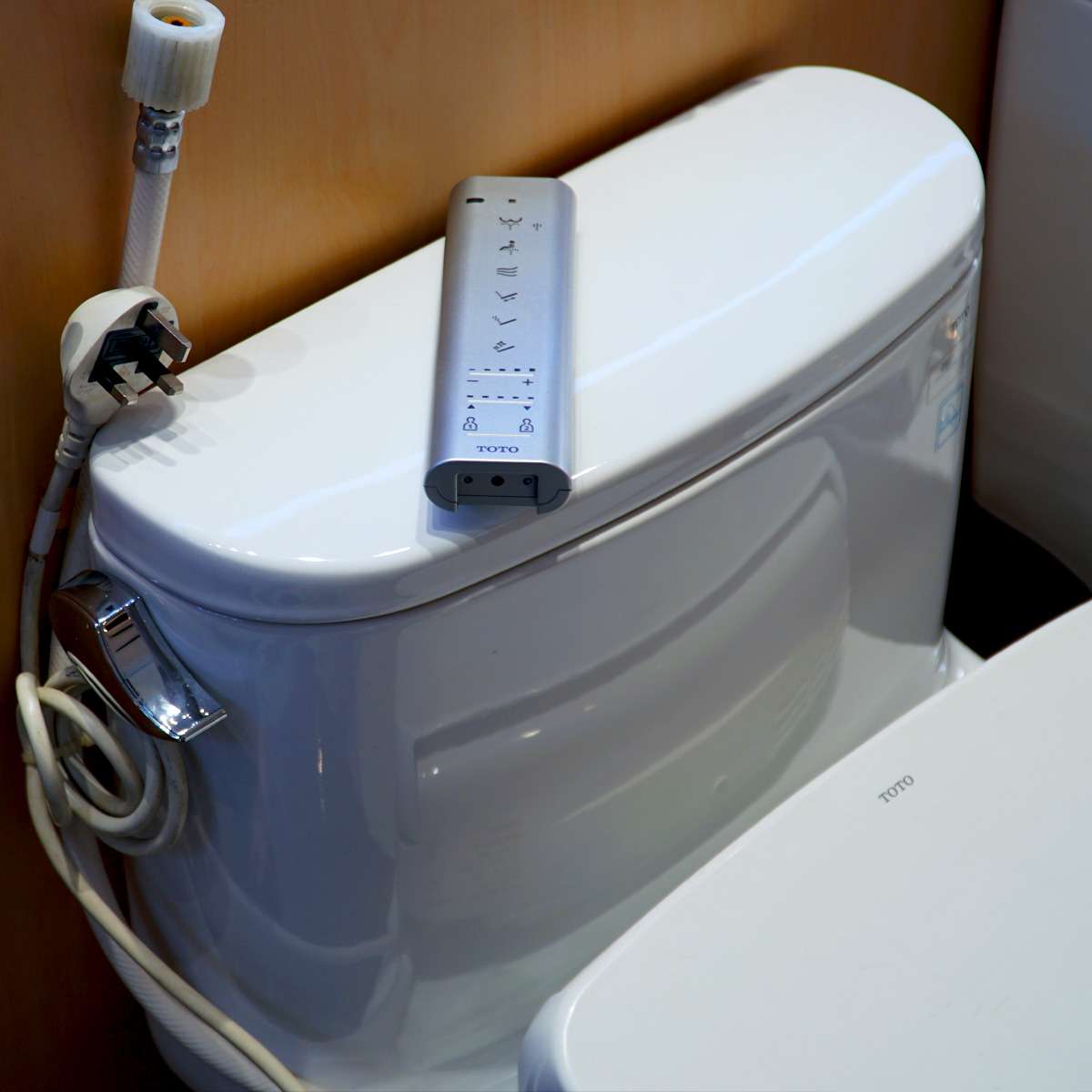 Bồn cầu TOTO MS887RW11 1 khối nắp điện tử Washlet S7 TCF4911Z - 5