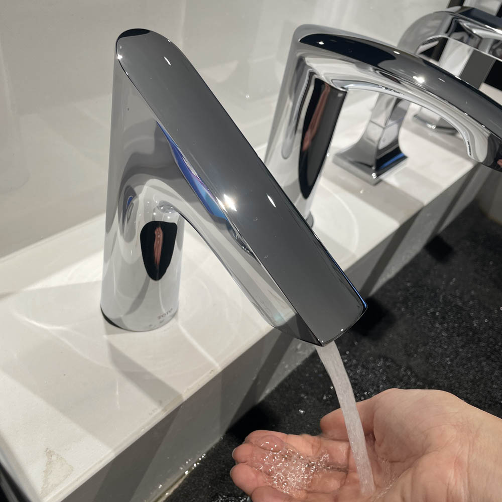 Vòi lavabo cảm ứng TOTO TLE27002A - 10
