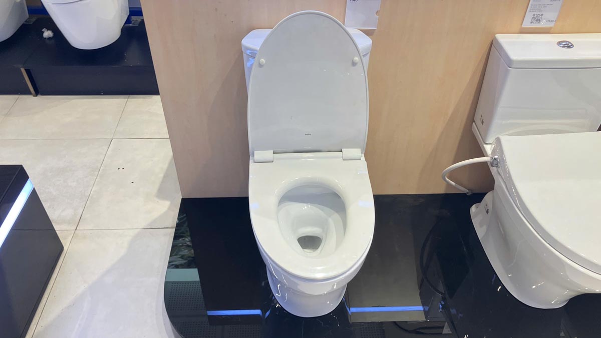 Bồn cầu 2 khối TOTO CS838DT8 nắp đóng êm TC600VS - 6