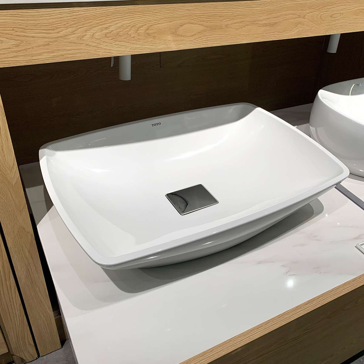 Chậu lavabo đặt bàn Galalato TOTO PJS02WE#GW (PJS02WEGW) trắng bóng - 4