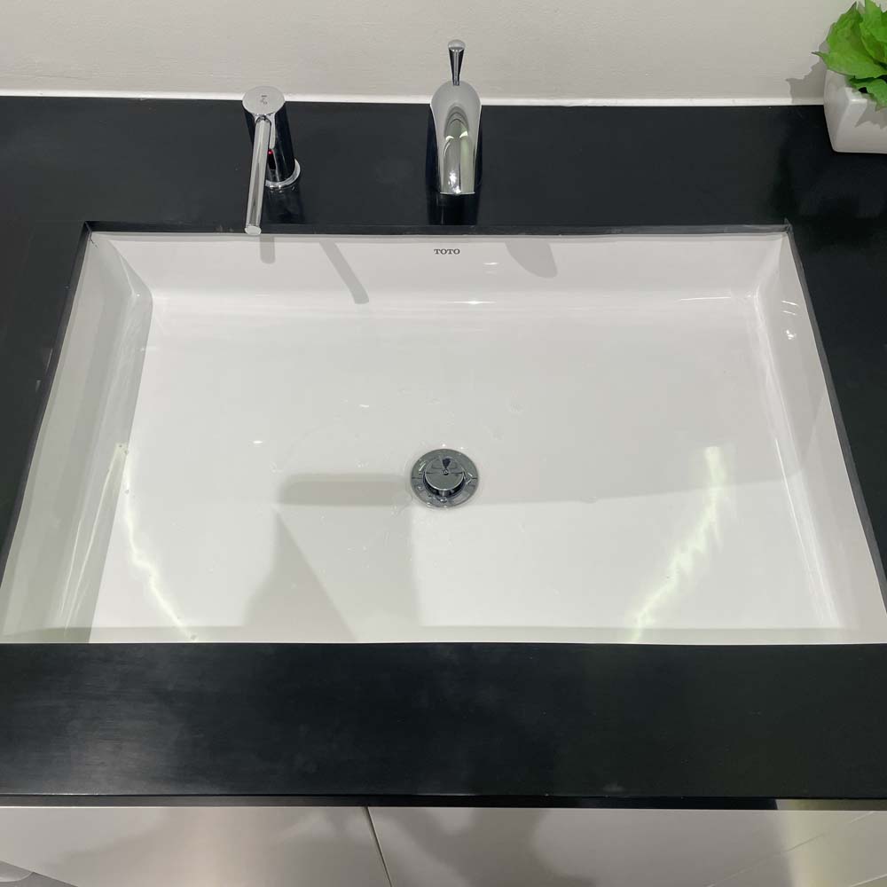 Chậu rửa mặt lavabo âm bàn TOTO LT1515#XW - 6