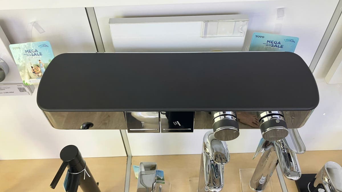 Củ sen tắm nhiệt độ TOTO TBV124B0A kèm kệ để đồ và vòi xả bồn - 4