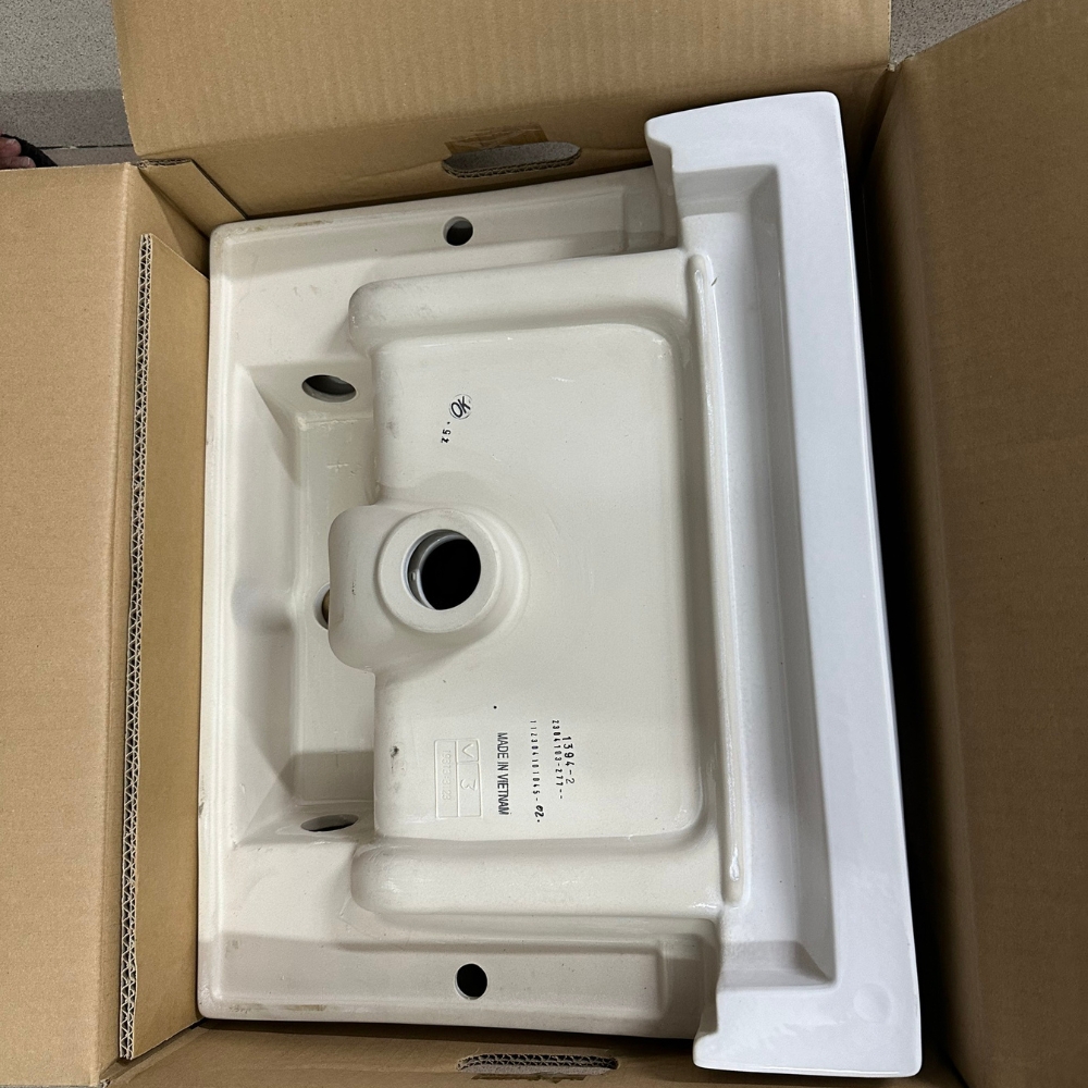 Chậu rửa mặt lavabo bán âm TOTO LT647CS - 8