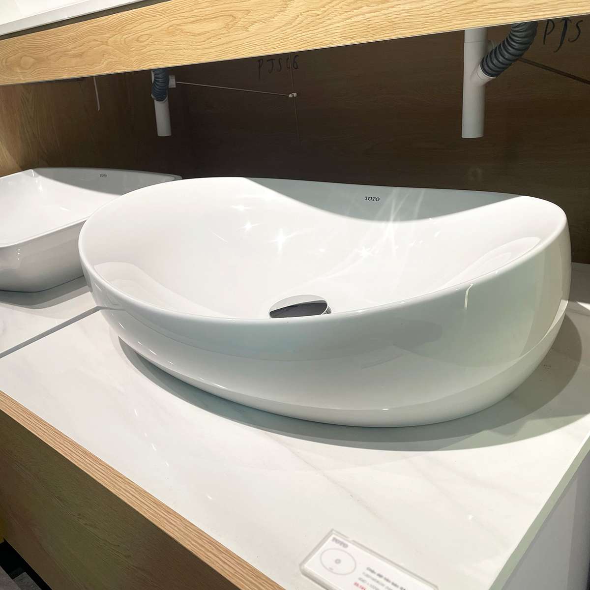 Chậu lavabo đặt bàn Galalato TOTO PJS01WE#GW (PJS01WEGW) trắng bóng - 5