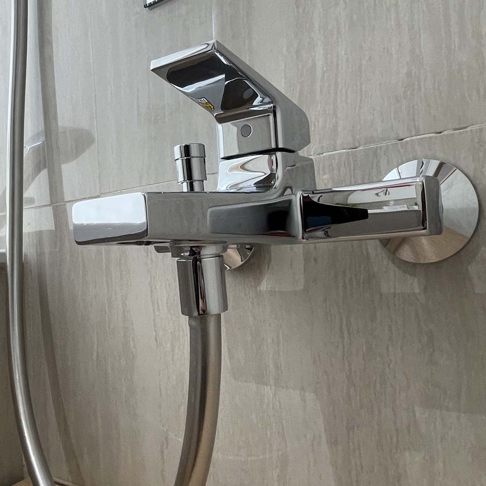 Củ sen tắm nóng lạnh GB Series TOTO TBG10302VA (TBG10302V) - 6