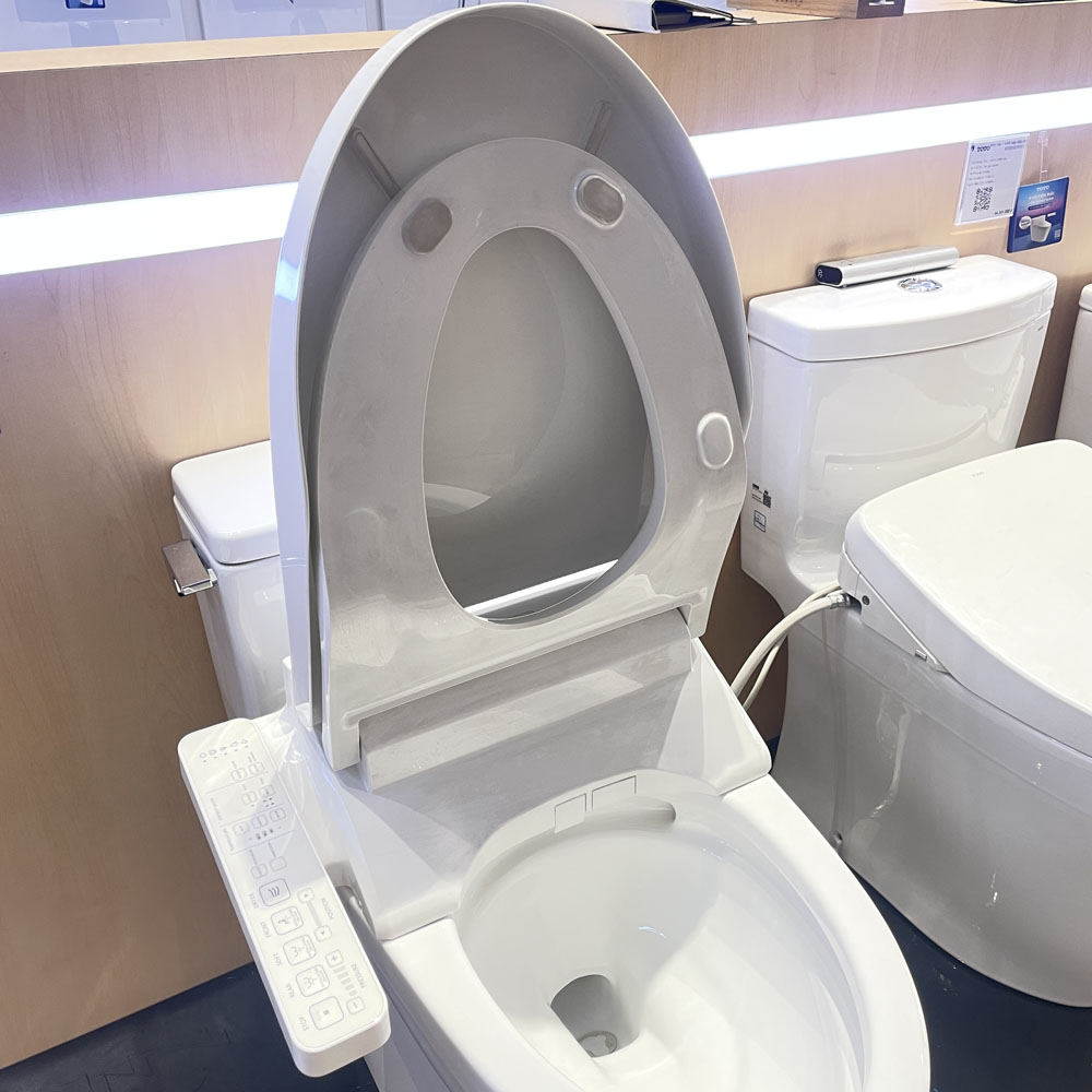 Nắp bồn cầu thông minh TOTO TCF23410AAA (W16) Washlet C2 - 5