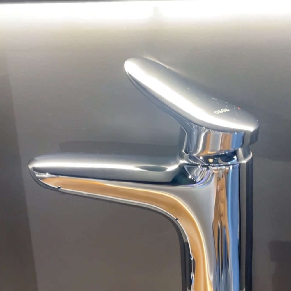 Vòi lavabo nóng lạnh LF TOTO TLS04304V - 5